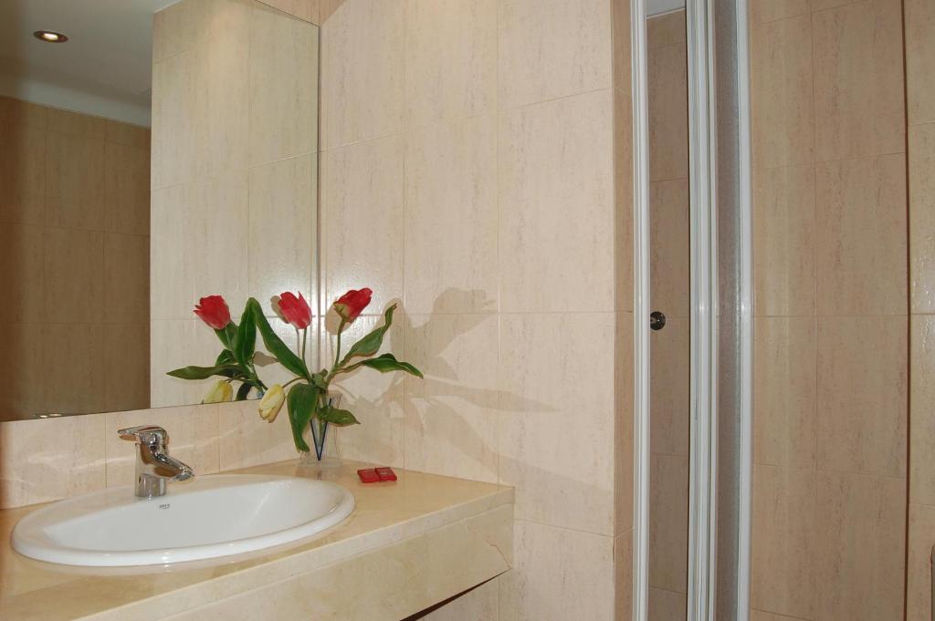 סנט הילארי סקלם Hostal Torras חדר תמונה